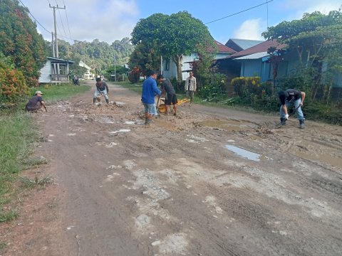 GOTONG ROYONG